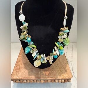 Elegant Multicolor Beaded Necklace